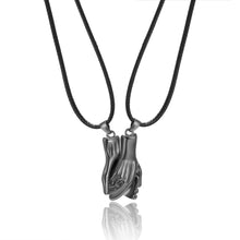 Load image into Gallery viewer, couples necklace hands
