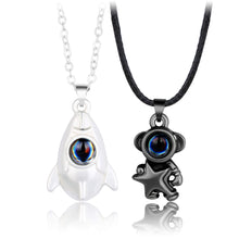 Load image into Gallery viewer, 2PCS Astronaut Couple Necklace Set
